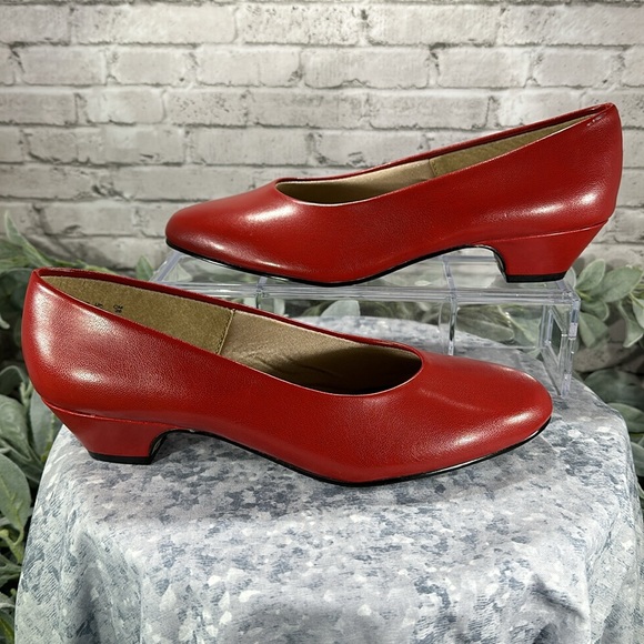 Hush Puppies Soft Style Angel ll Red Comfort Dress Low-Heels WMS 8.5M❤️EUC❤️ - Picture 3 of 9